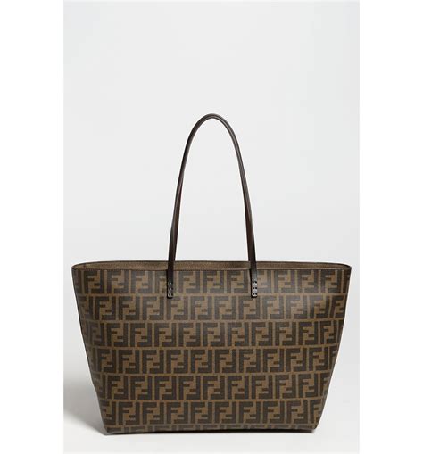 roll tote fendi